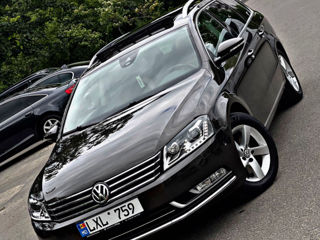 Volkswagen Passat foto 0