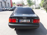 Audi 100 foto 4