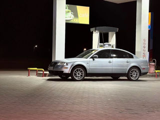 Volkswagen Passat foto 3