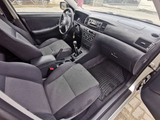 Toyota Corolla foto 8