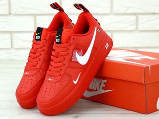 Nike Air Force 1 Utility Red Unisex foto 2