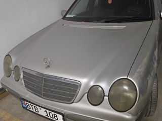 Mercedes E-Class