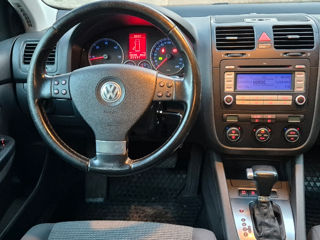 Volkswagen Golf foto 4