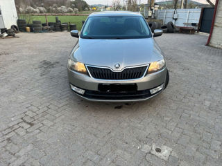Chirie Auto la preț accesibil petru fiecare foto 15