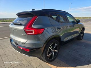 Volvo XC40 foto 4