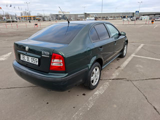 Skoda Octavia foto 3