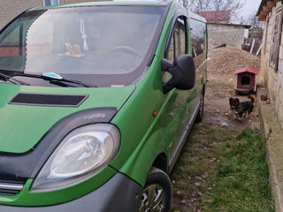 Opel Vivaro foto 2