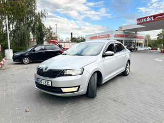 Skoda Rapid foto 2