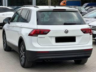 Volkswagen Tiguan foto 5