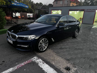 BMW 5 Series foto 1