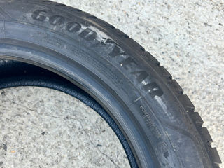 Vind anvelope de iarna 215/55 R18 99V foto 1