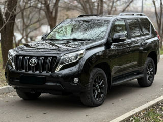 Toyota Land Cruiser Prado foto 2