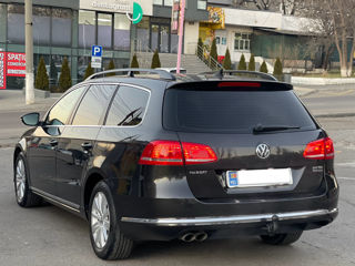 Volkswagen Passat foto 4