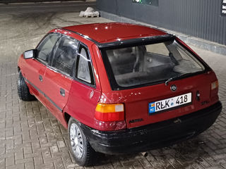 Opel Astra foto 7