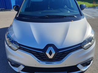 Renault Grand Scenic foto 2