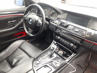 BMW 5 Series foto 8