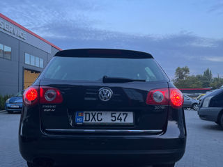 Volkswagen Passat foto 6