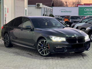 BMW 7 Series foto 4