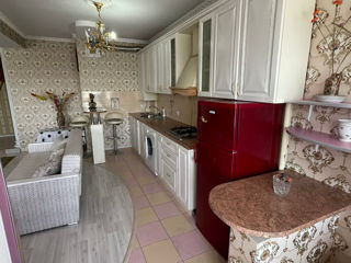 Apartament cu 1 cameră, 50 m², Sculeni, Chișinău foto 5