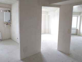 Pret mic, bloc dat in exploatare, ultimul apartament cu 2 camere, de mijloc, Telecentru,  38 000 € foto 4