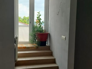 Apartament cu 2 camere, 100 m², Buiucani, Chișinău foto 8