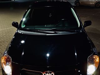 Toyota Auris foto 1