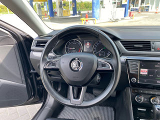 Skoda Superb foto 17