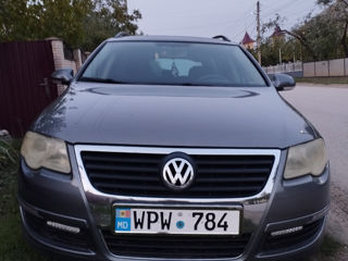 Volkswagen Passat foto 1