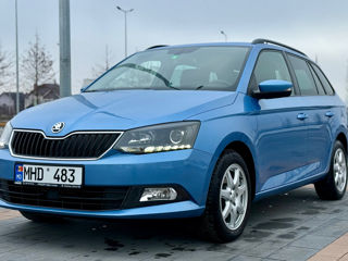 Skoda Fabia foto 2