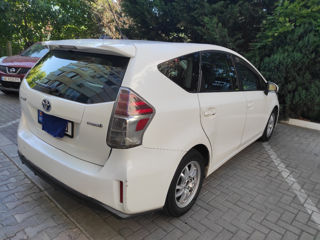 Toyota Prius + foto 3