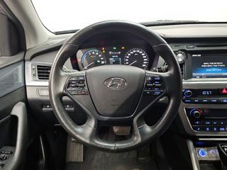 Hyundai Sonata foto 5