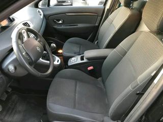 Renault Grand Scenic foto 8