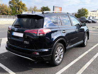 Toyota Rav 4 foto 4