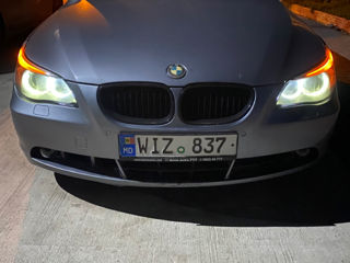 BMW 5 Series foto 1