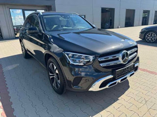 Mercedes GLC foto 4