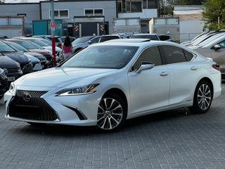 Lexus ES Series