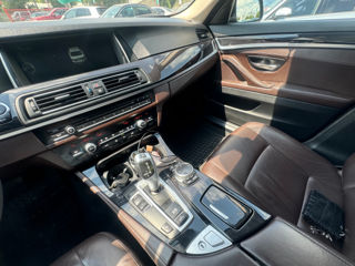 BMW 5 Series foto 13