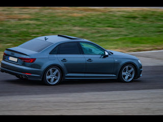Audi S4 фото 2