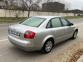 Audi A4 foto 4