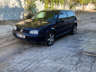 Volkswagen Golf foto 2