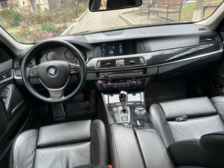 BMW 5 Series foto 4