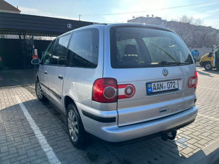 Volkswagen Sharan foto 4