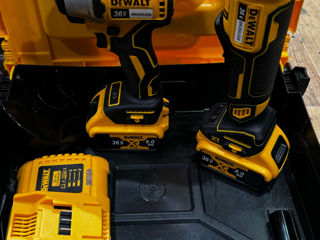 Vînd set 2 în 1 dewalt