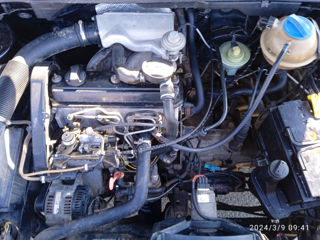 Volkswagen Vento foto 5