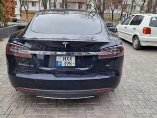 Tesla Model S foto 4