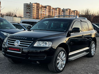 Volkswagen Touareg foto 2