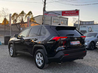 Toyota Rav 4 foto 4