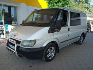 Ford Tranzit 6 locuri