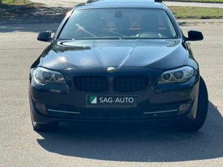 BMW 5 Series foto 6