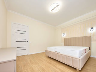 Apartament cu 2 camere, 70 m², Botanica, Chișinău foto 3